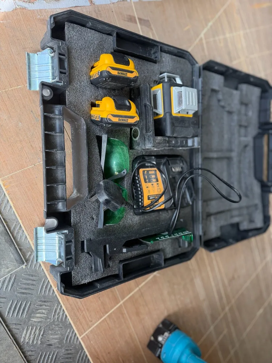 Dewalt laser - Image 2
