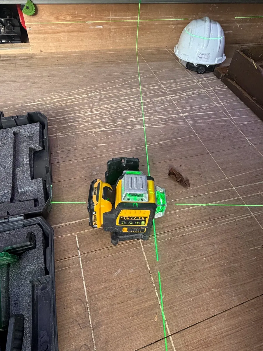 Dewalt laser - Image 3
