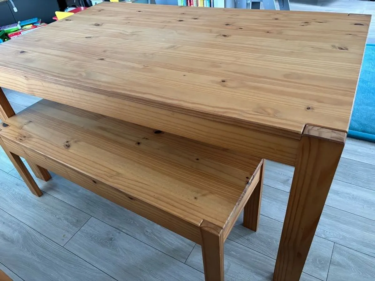 Dining table & 2 benches - Image 3