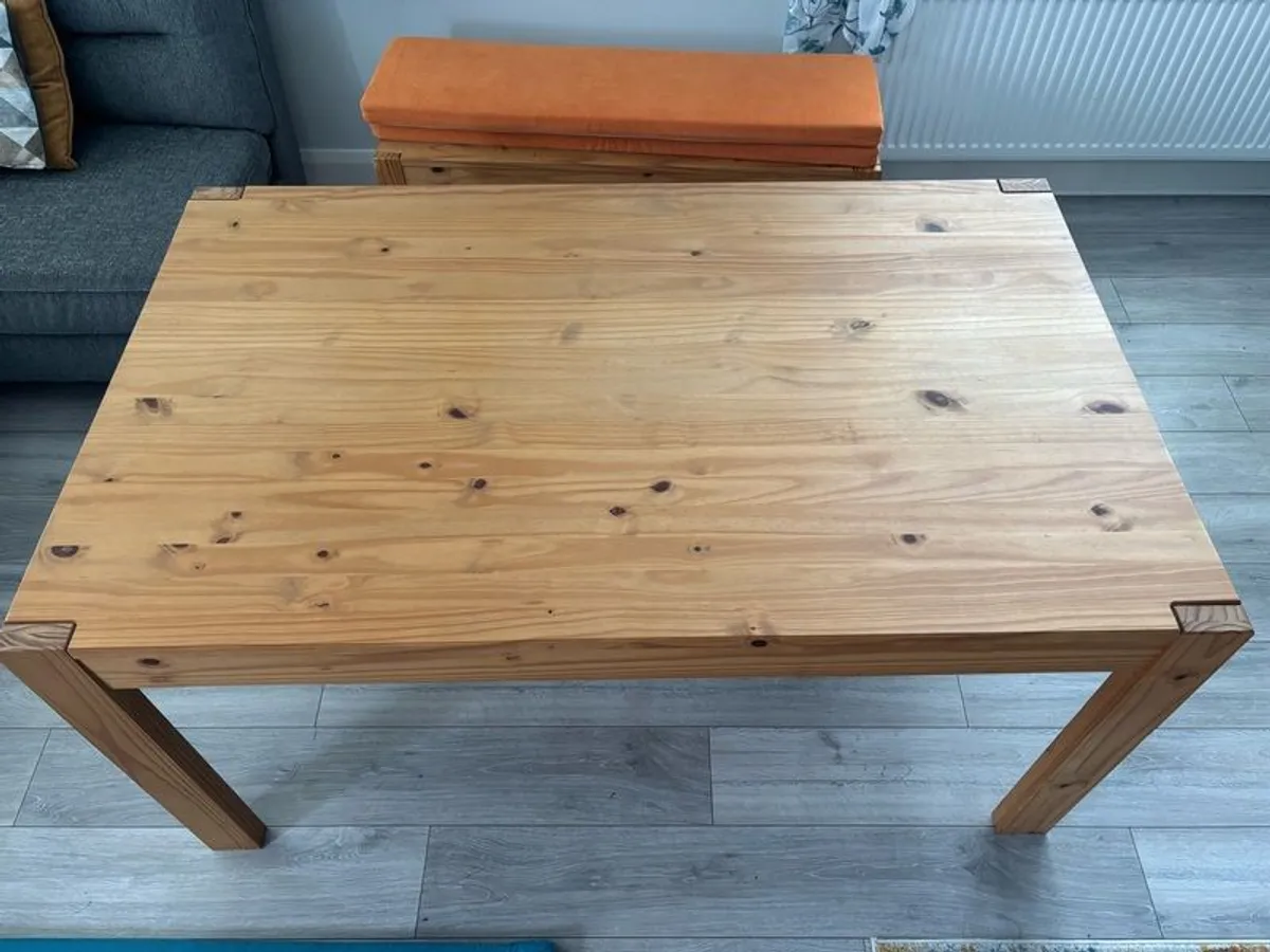 Dining table & 2 benches - Image 4