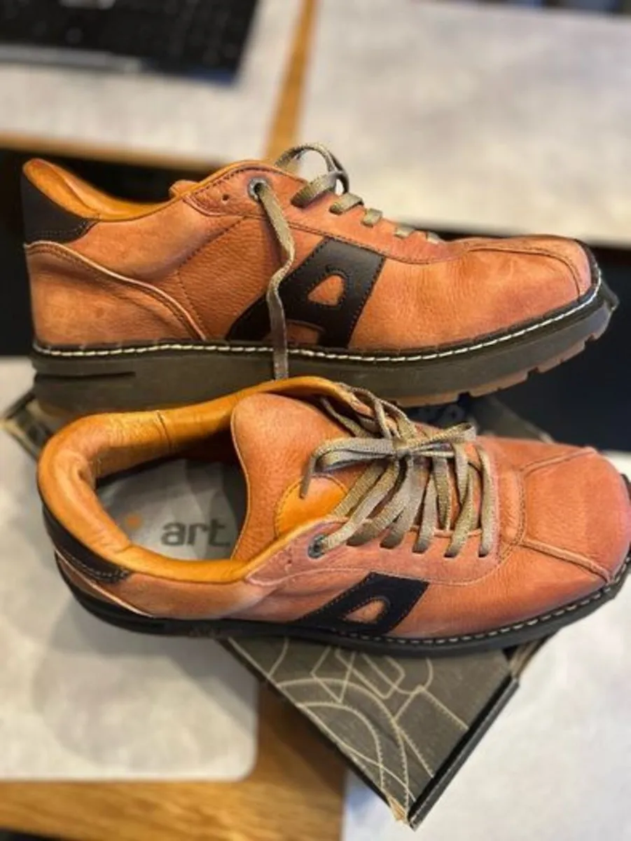 Mens full leather shoes ART 12uk 46eu - Image 2