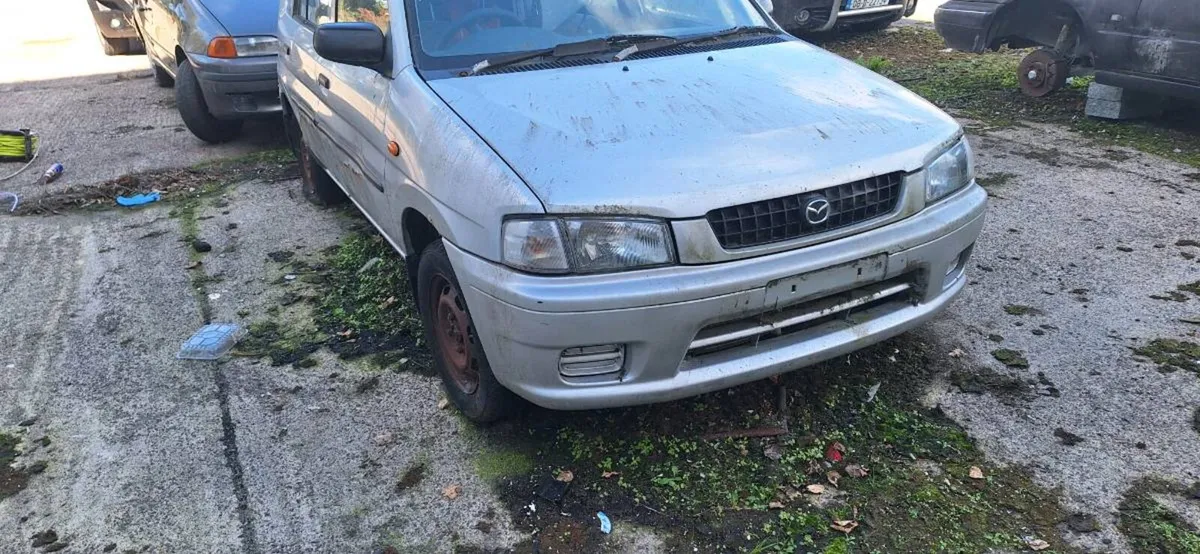 Mazda Demio - Image 3