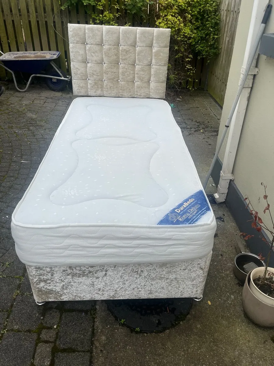 Single Bed - Image 2
