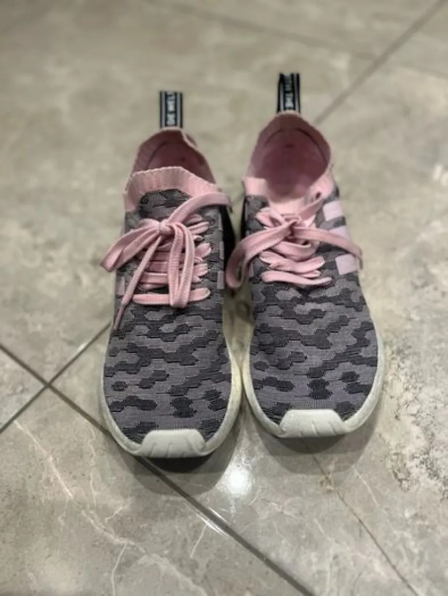Adidas Boost Womens trainers 8uk 42eu - Image 4