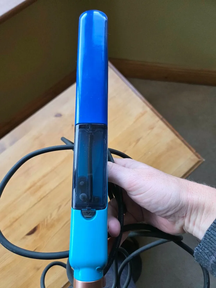 Hair Straighteners - Nicky Clarke - Image 1