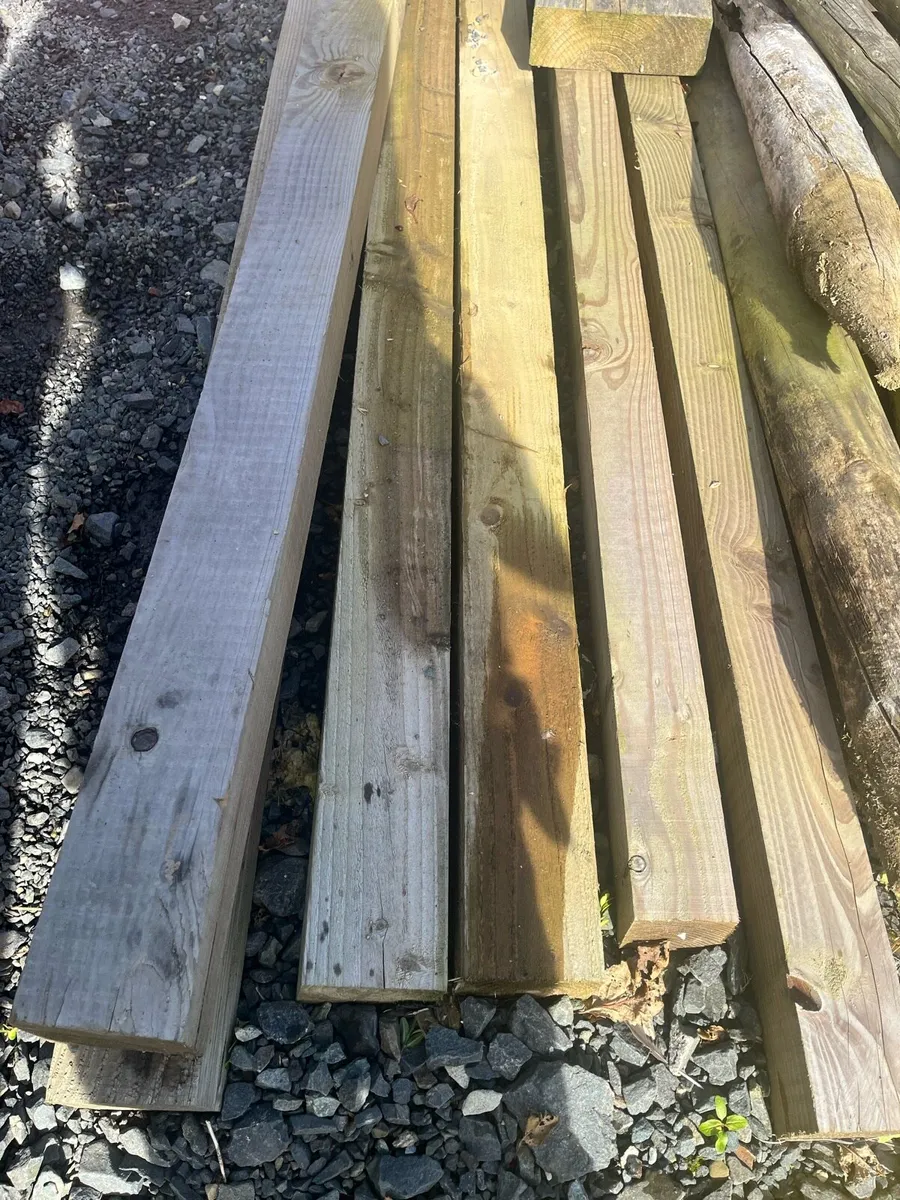 Selection of timber - Image 2