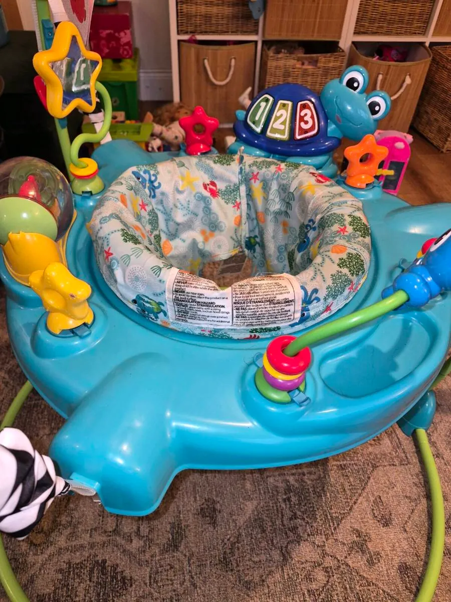 Baby Bouncer (like new) - Image 2