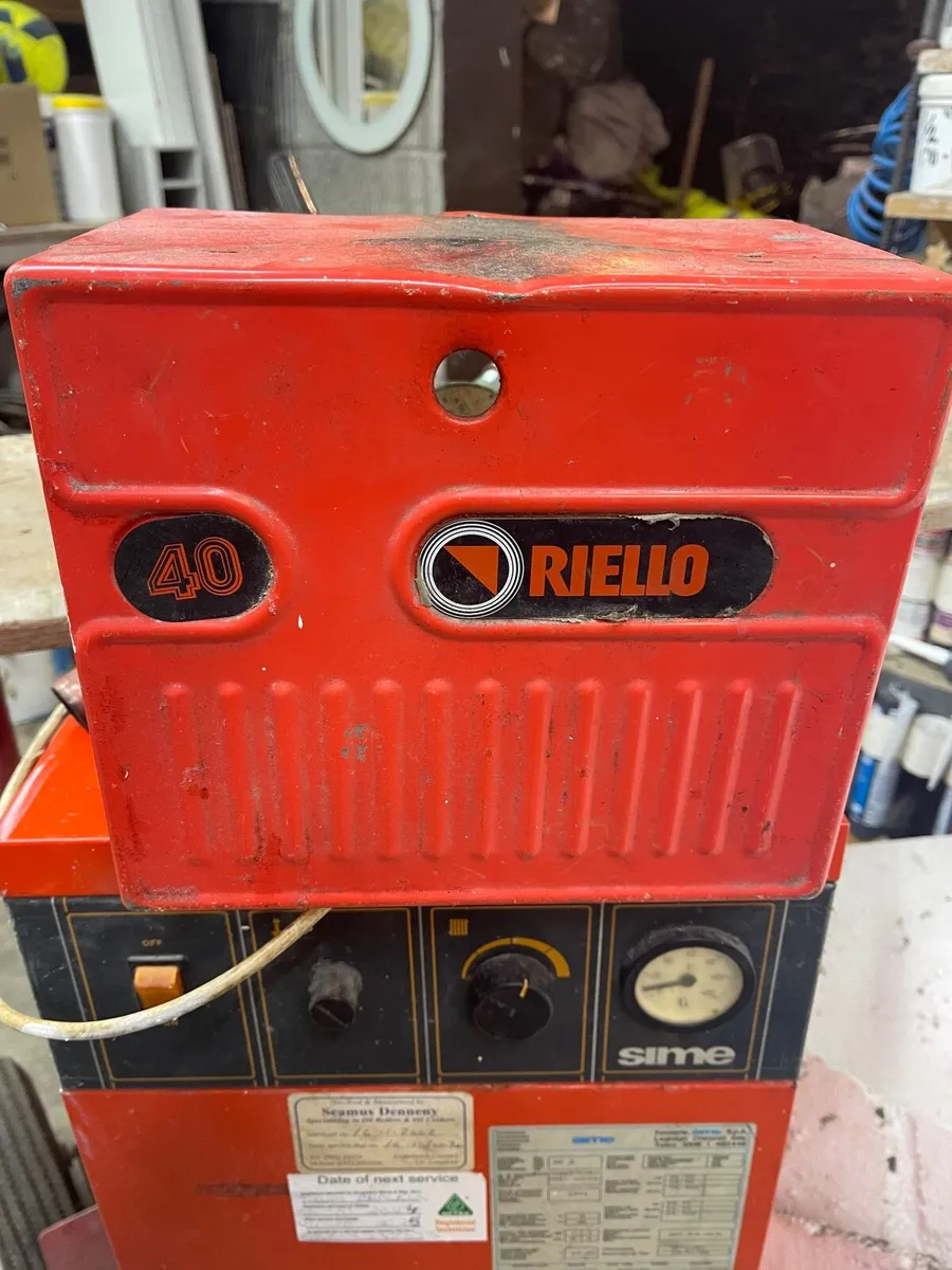 Oil fired boilet - Image 1