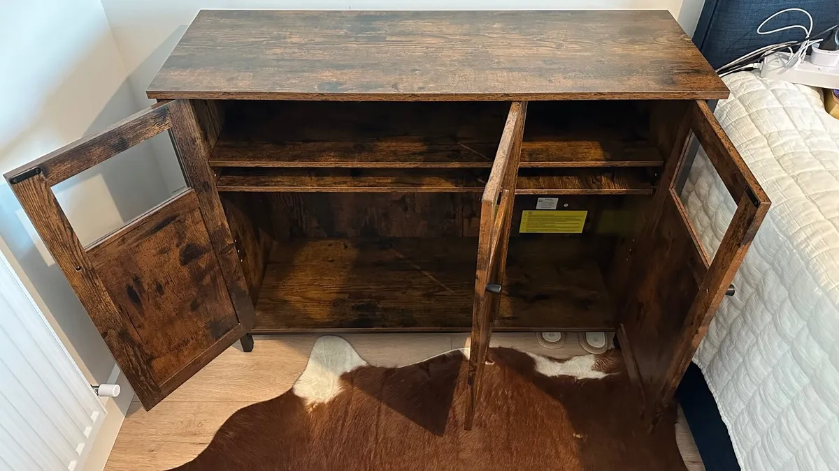 Sideboard - Image 2