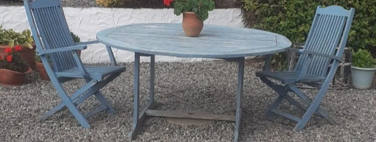 Garden furniture - Image 1