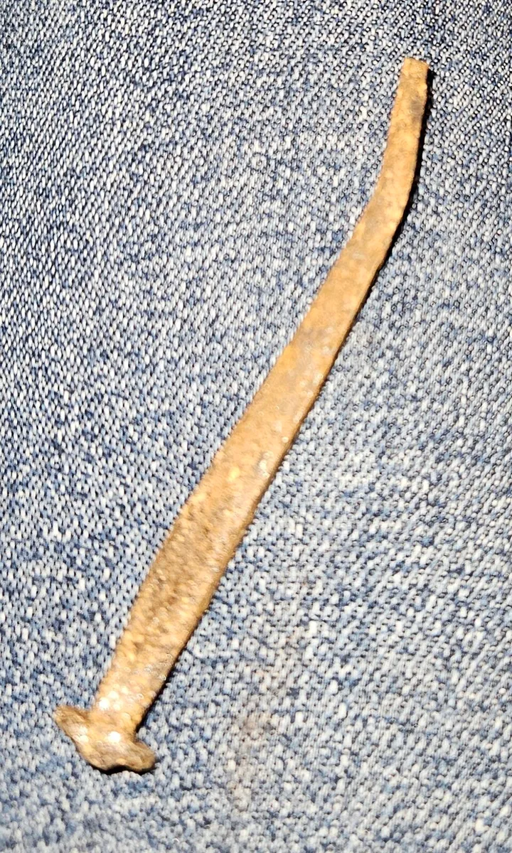 Tub of Iron Spikes - Image 2