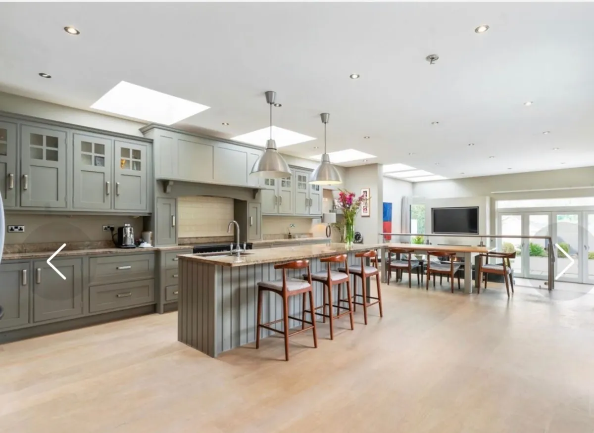 Kitchen - Image 1