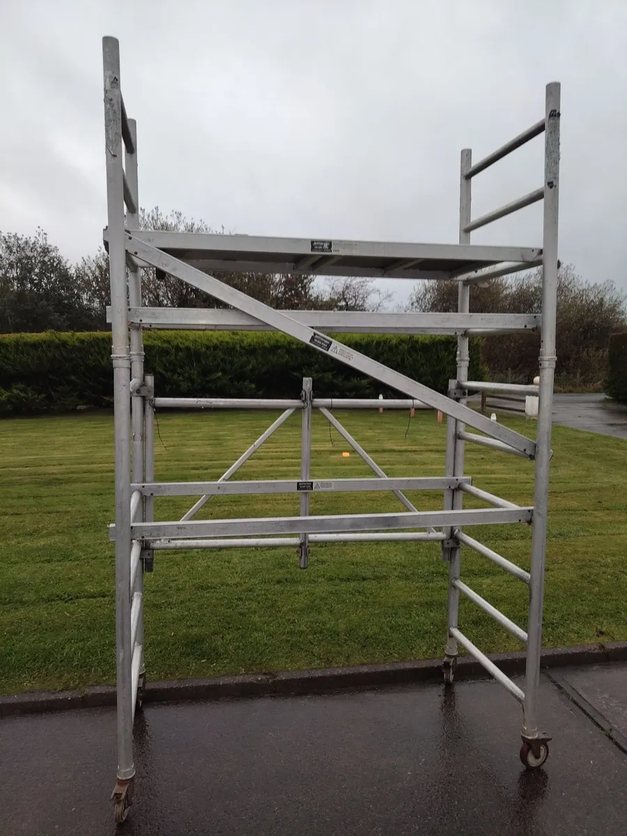 scaffolding tower