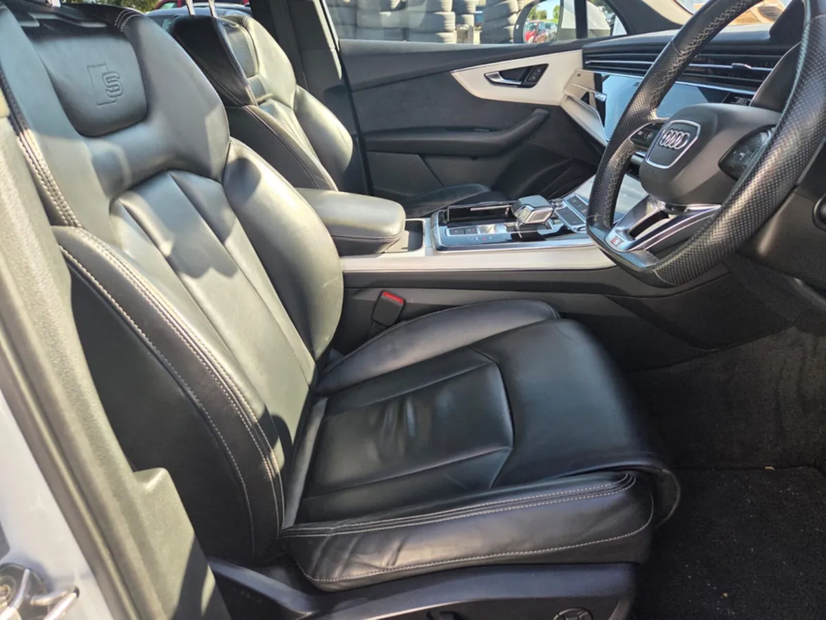 Audi Q7 3.0 TDI S LINE 50 QUATTRO 5DR AUTO - Image 4