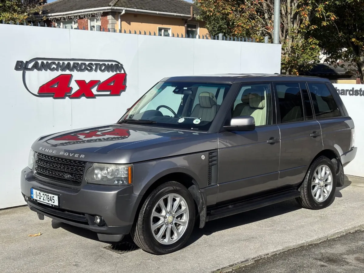 Land Rover Range Rover TDV8 VOGUE AUTOBIOGRAPHY M1 - Image 1