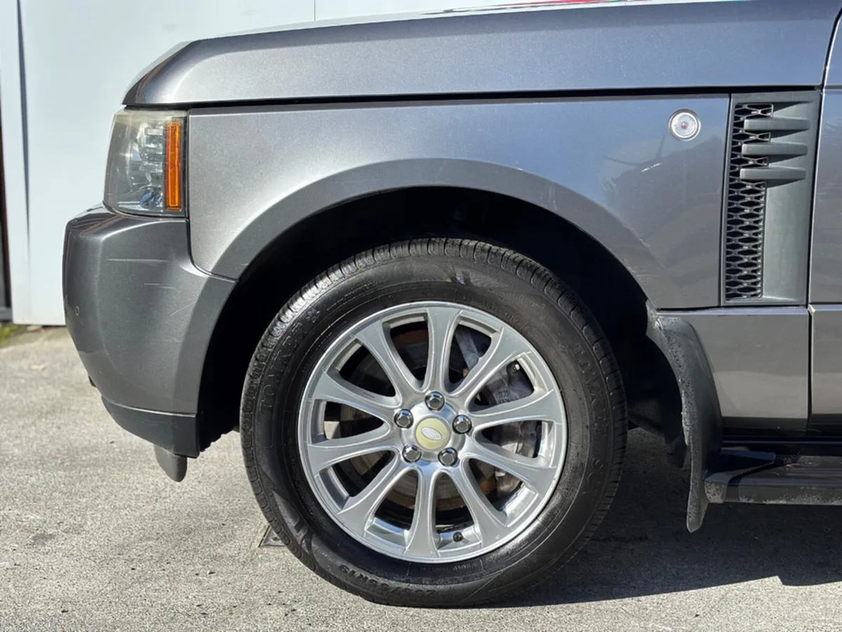 Land Rover Range Rover TDV8 VOGUE AUTOBIOGRAPHY M1 - Image 4