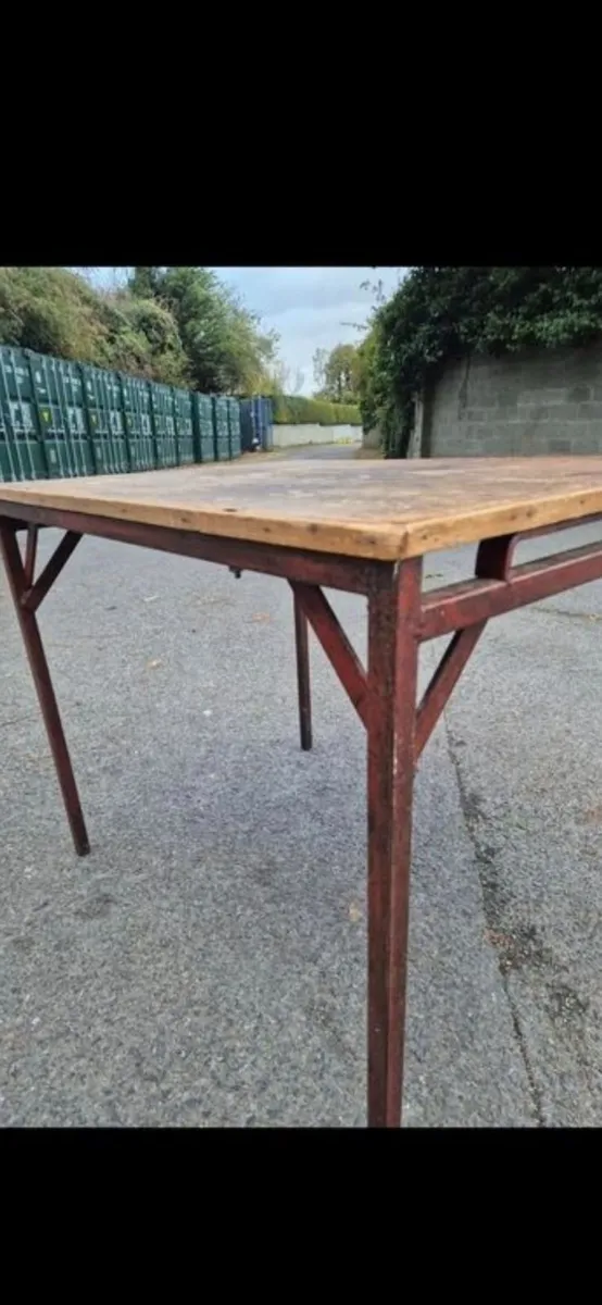 Industrial work table - Image 1