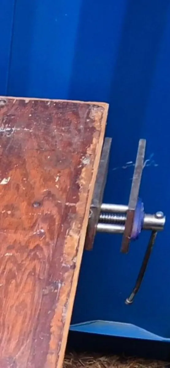 Industrial work table - Image 4