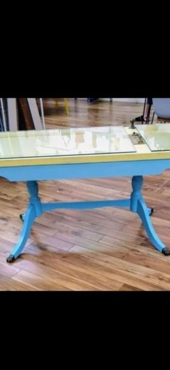 Retro quirky door table - Image 1