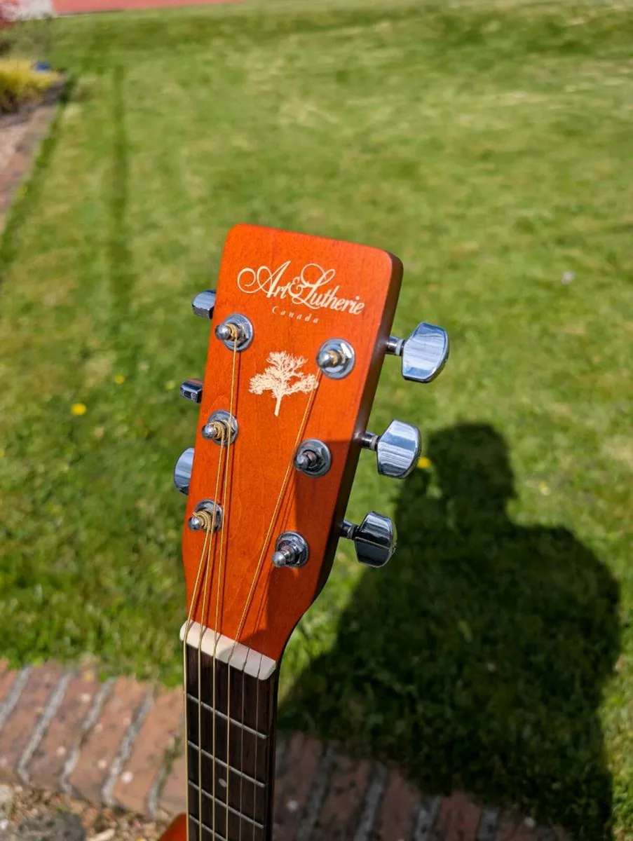 Art & Lutherie Cedar Acoustic Guitar - Image 4