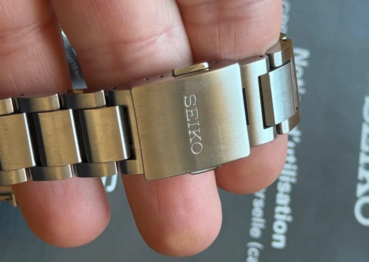 Seiko Astron Solar GPS 8X22 - Image 3