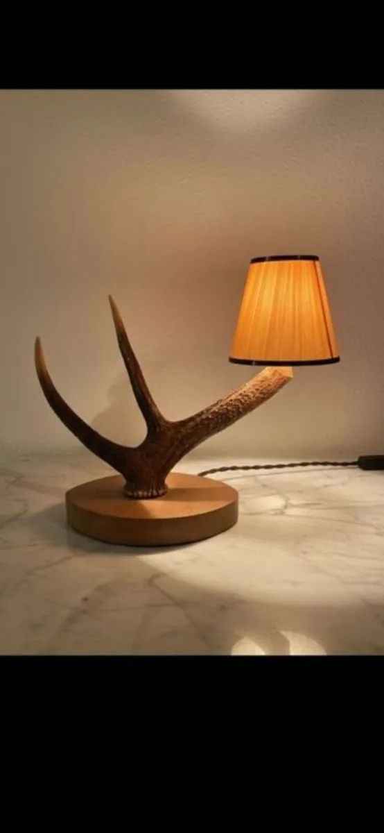 Ankler lamp