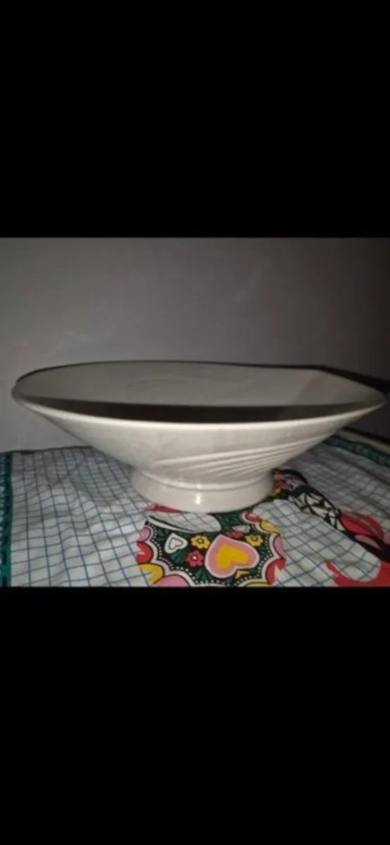 Beeleek pottery - Image 2