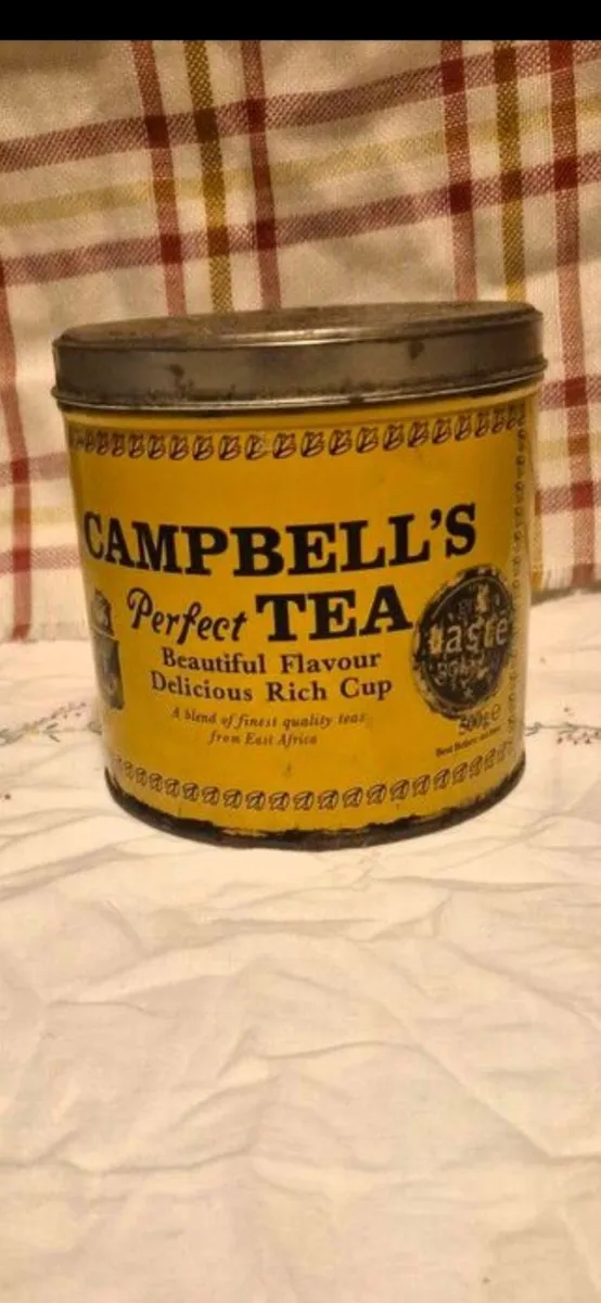 Vintage tea tin