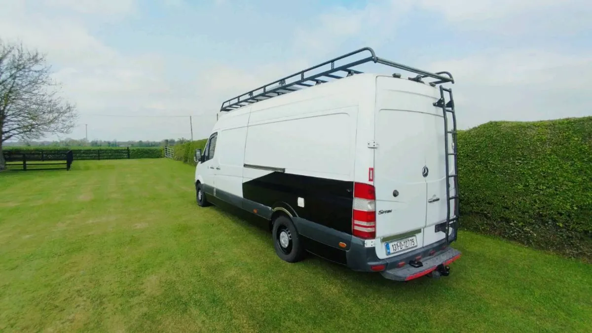 Mercedes sprinter camper - Image 3