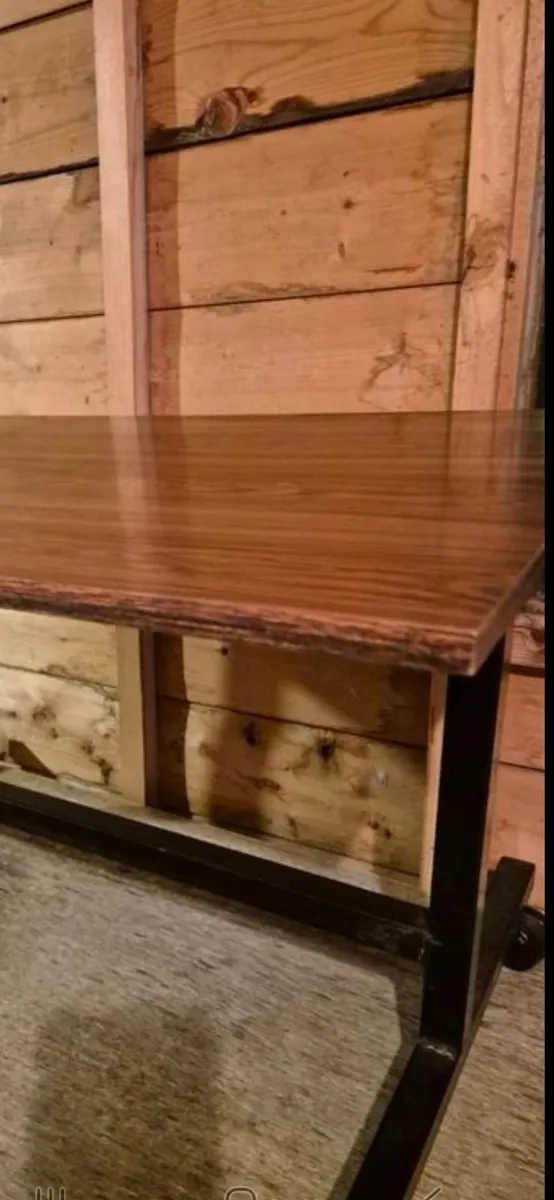 Vintage table - Image 2