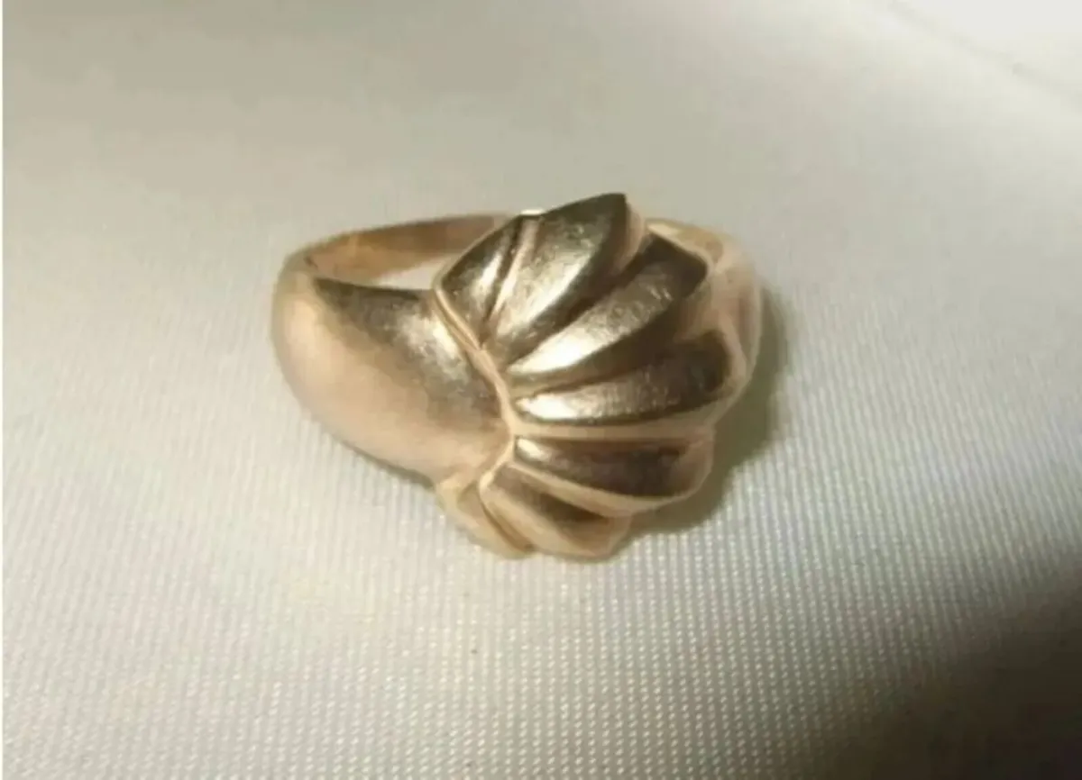Vintage Hallmarked 9ct Gold 'Oyster' Ring - Image 3