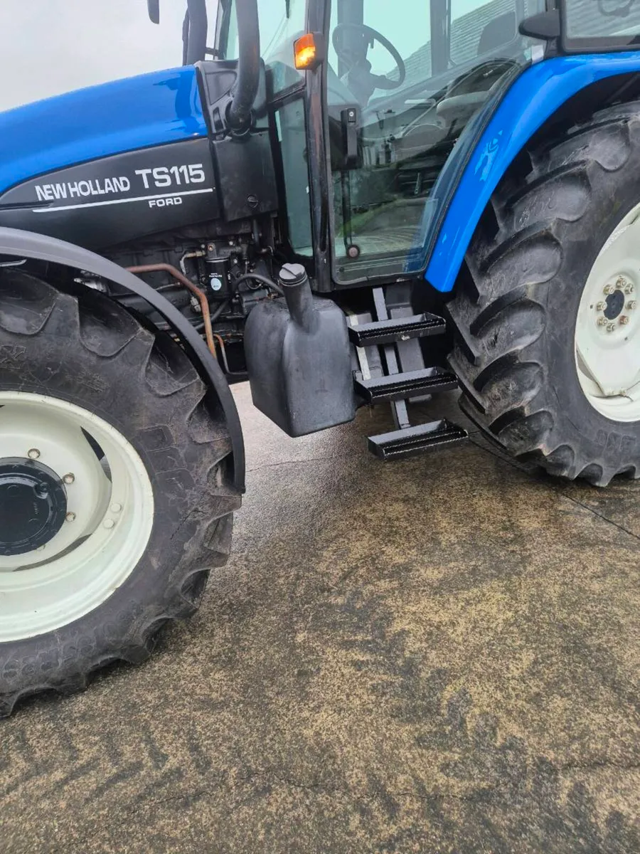 Tractor - Image 3