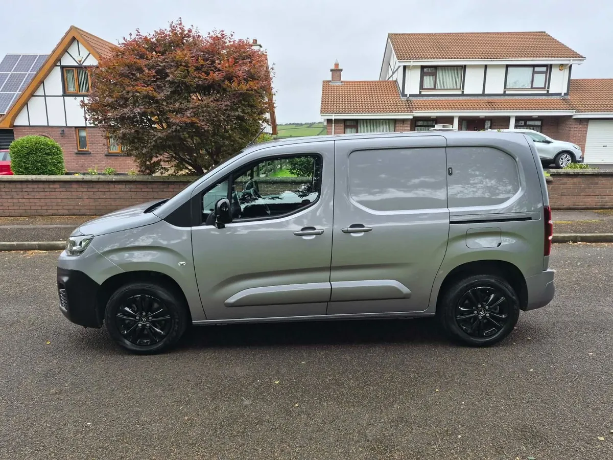 2021 CITROEN BERLINGO 1000 DRIVER 1.5 BHDI SS AUTO - Image 2