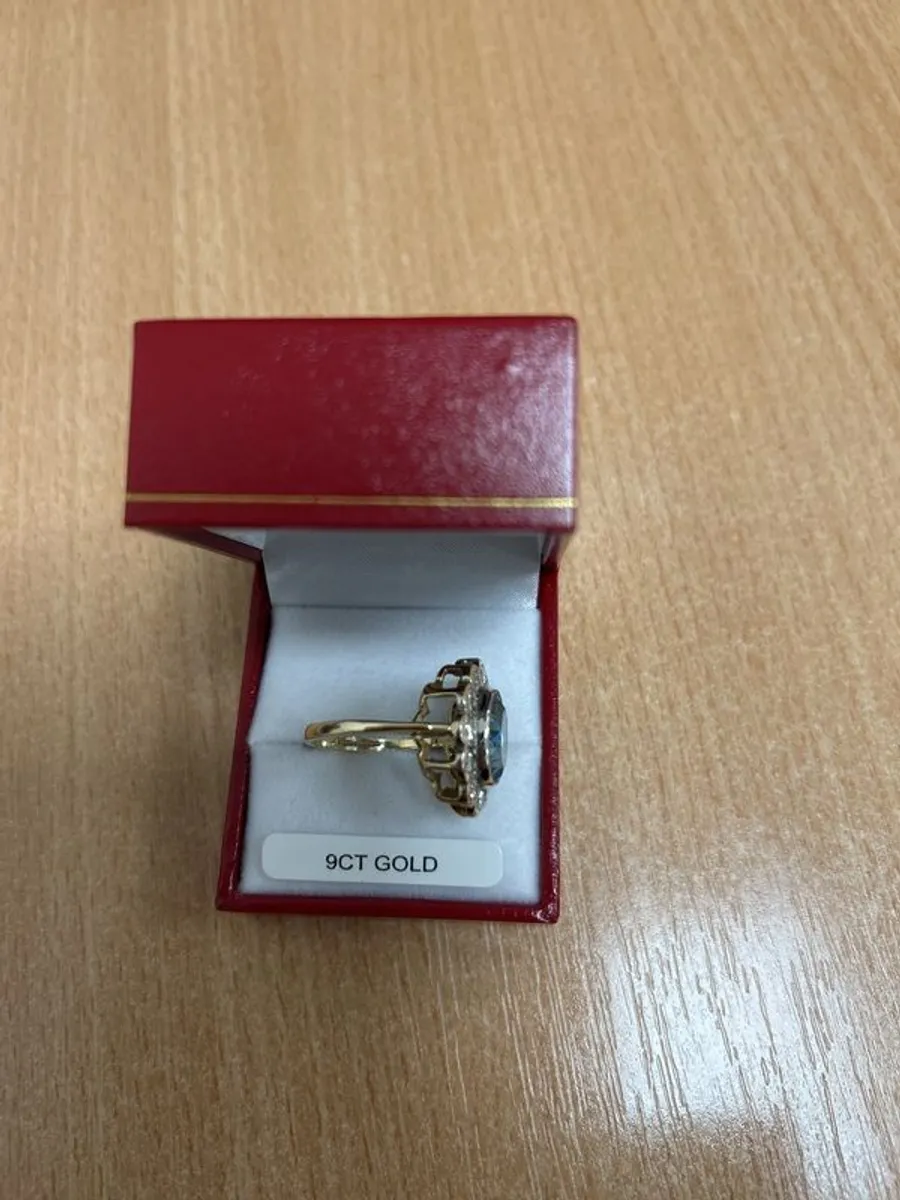 Diamond & Blue Topaz Ring - Image 3
