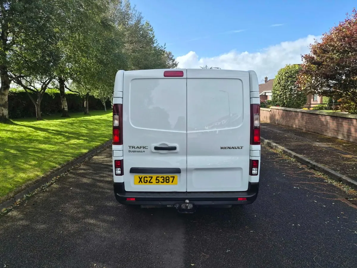 Renault Trafic 2022 - Image 3