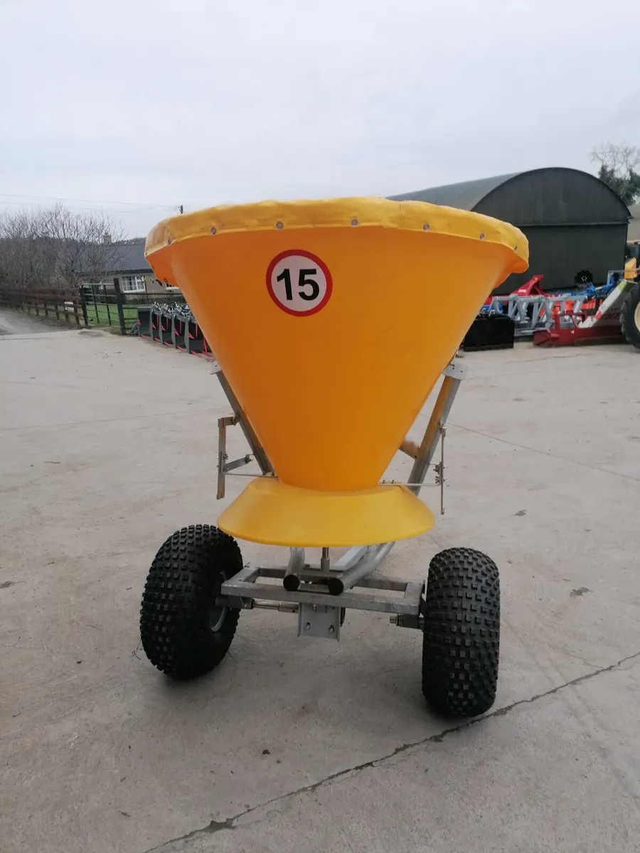 Atv galvanised self drive spreaders - Image 3