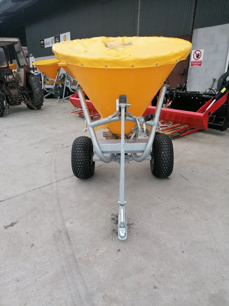 Atv galvanised self drive spreaders - Image 4