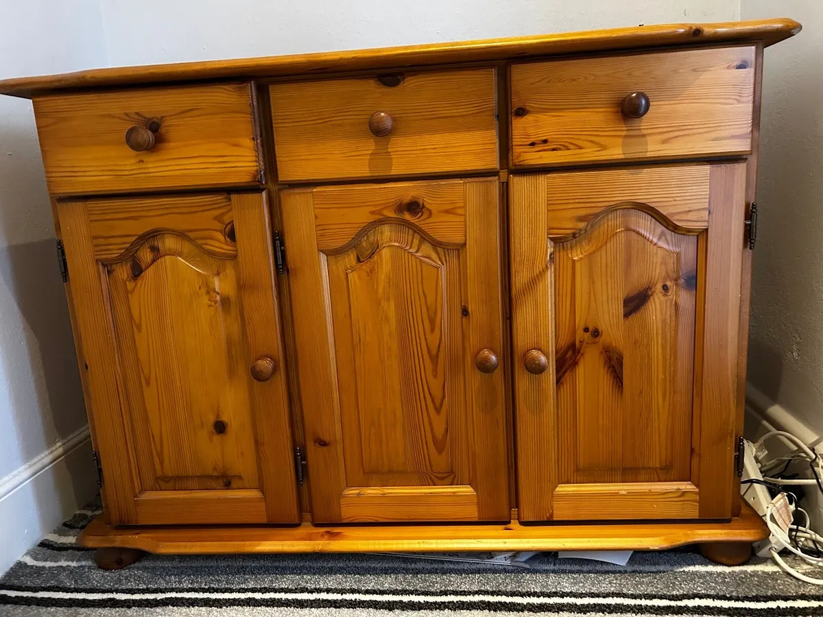 Sideboard - Image 2
