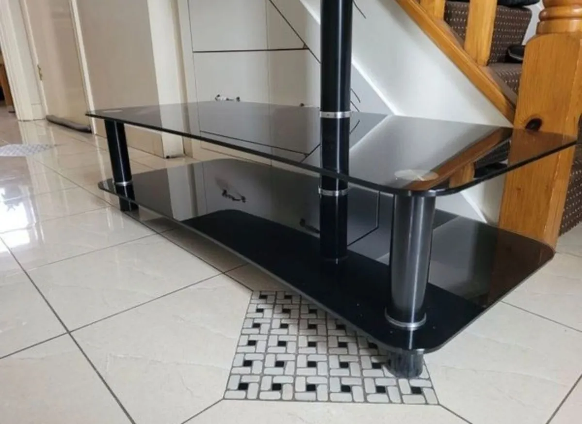 Tv stand - Image 3
