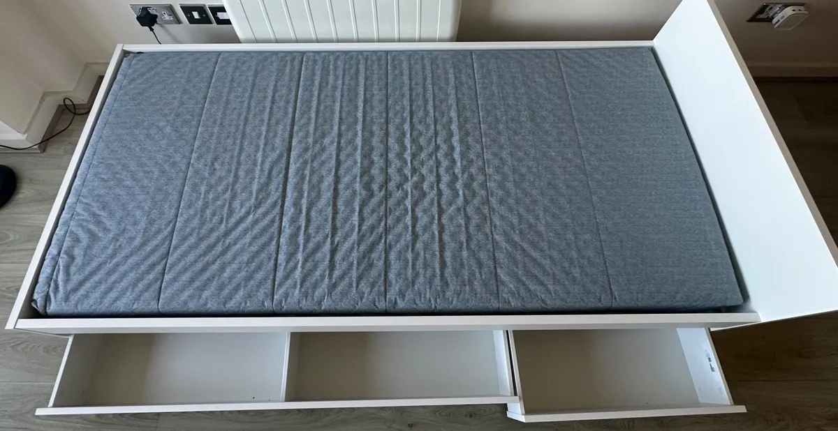 Brand new Single bed with storage - Image 1