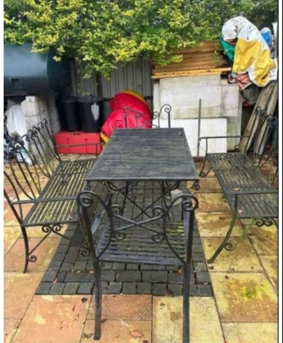 Garden Steel Table & Chairs - Image 1