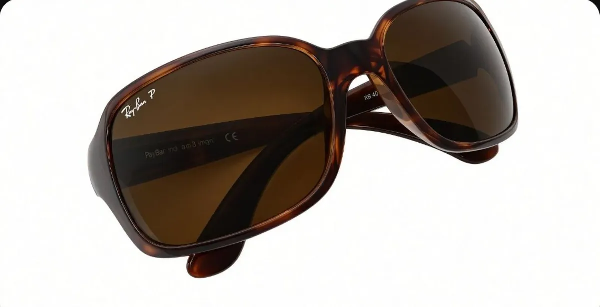 Original Ray Ban polarised Sunglasses - Image 2