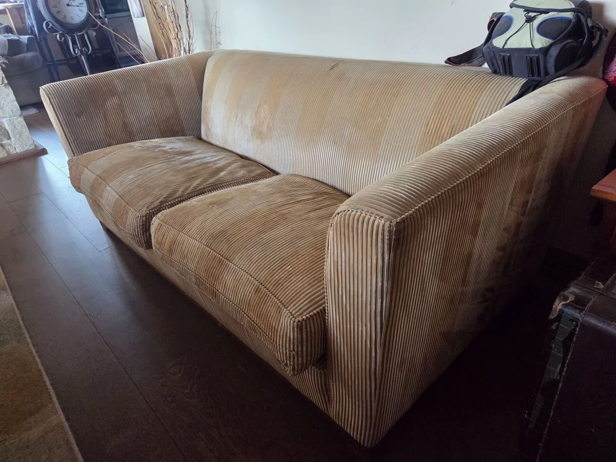 FREE SOFA - Image 4