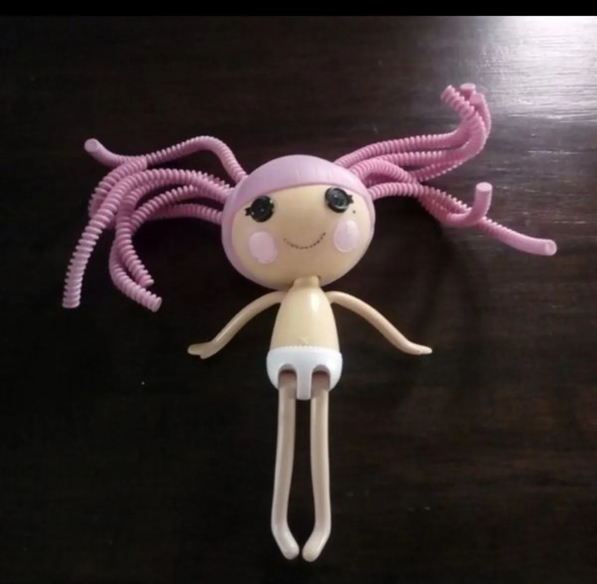 4 Dolls - Image 2