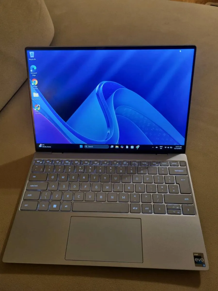 Dell xps 13 9315 core i5 - Image 4