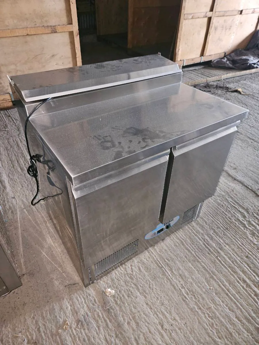 Catering equipment - Image 3