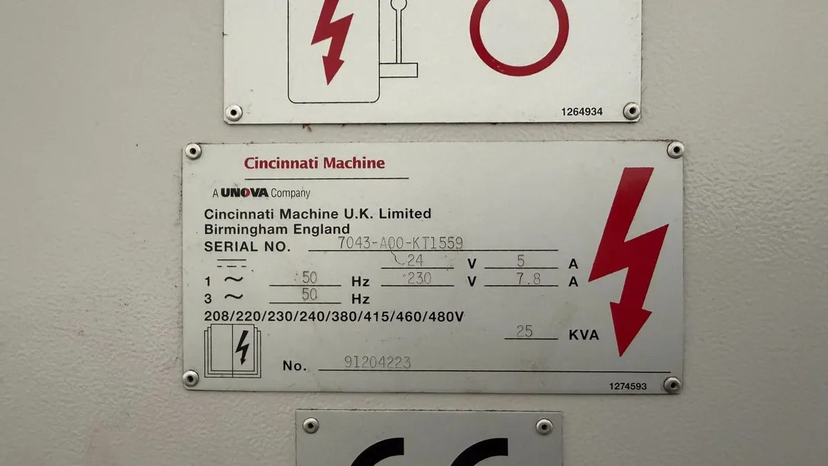 Cincinnati Arrow 2 CNC VMC - Image 2