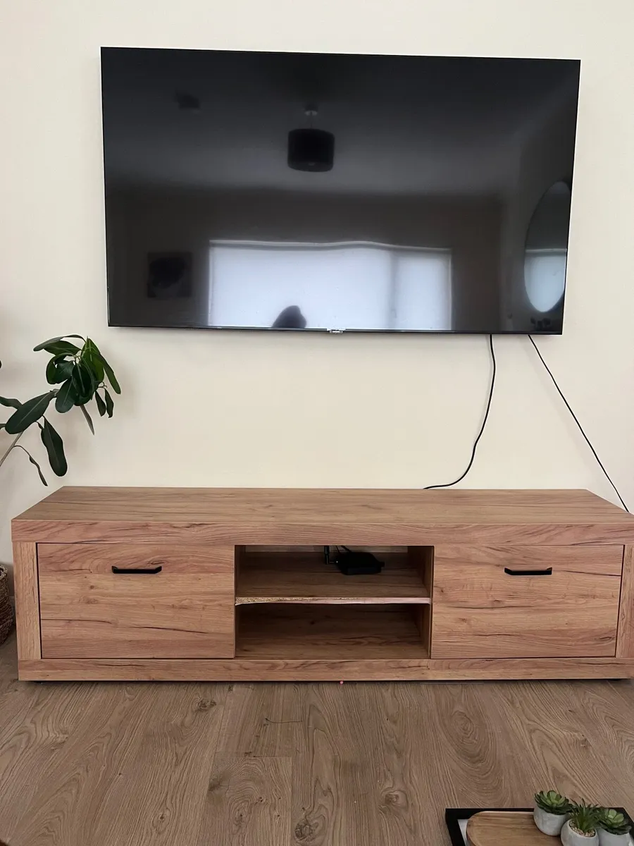 TV Bench - Image 2