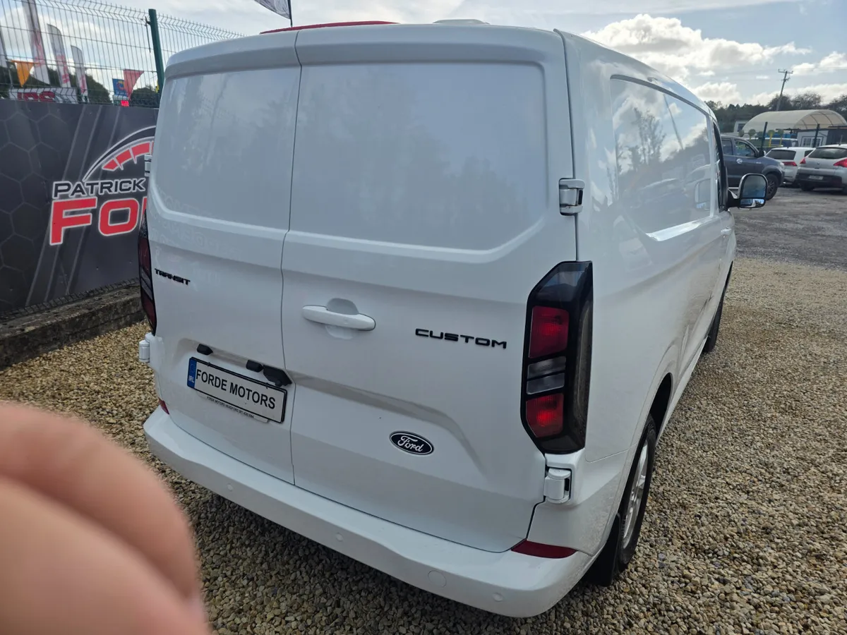 Ford Transit Custom 2024 - Image 4