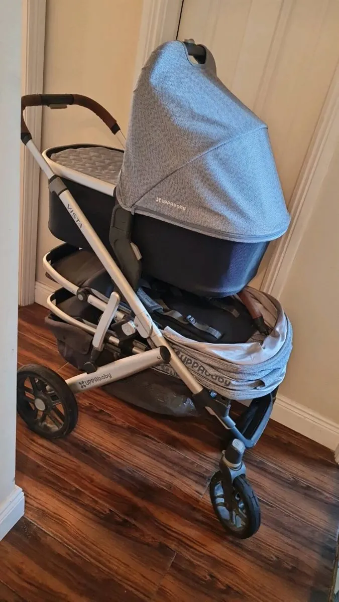 Uppa Baby Vista double buggy - Image 3
